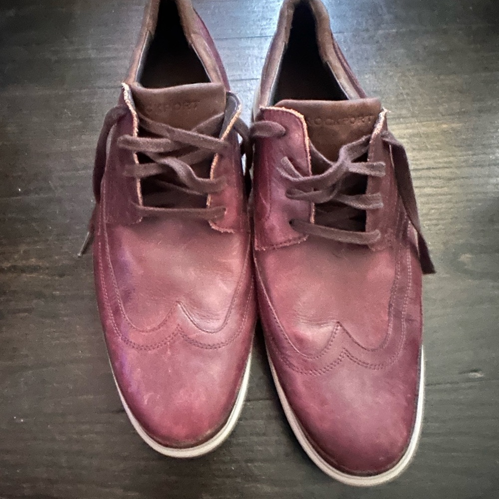 New Balance Men's Plum Leather Oxfords